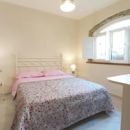 Bed & Breakfast Dimora Igea 3*